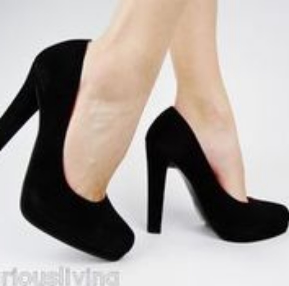 New Divided Platform Suede High Heels - Picture 7 of 8